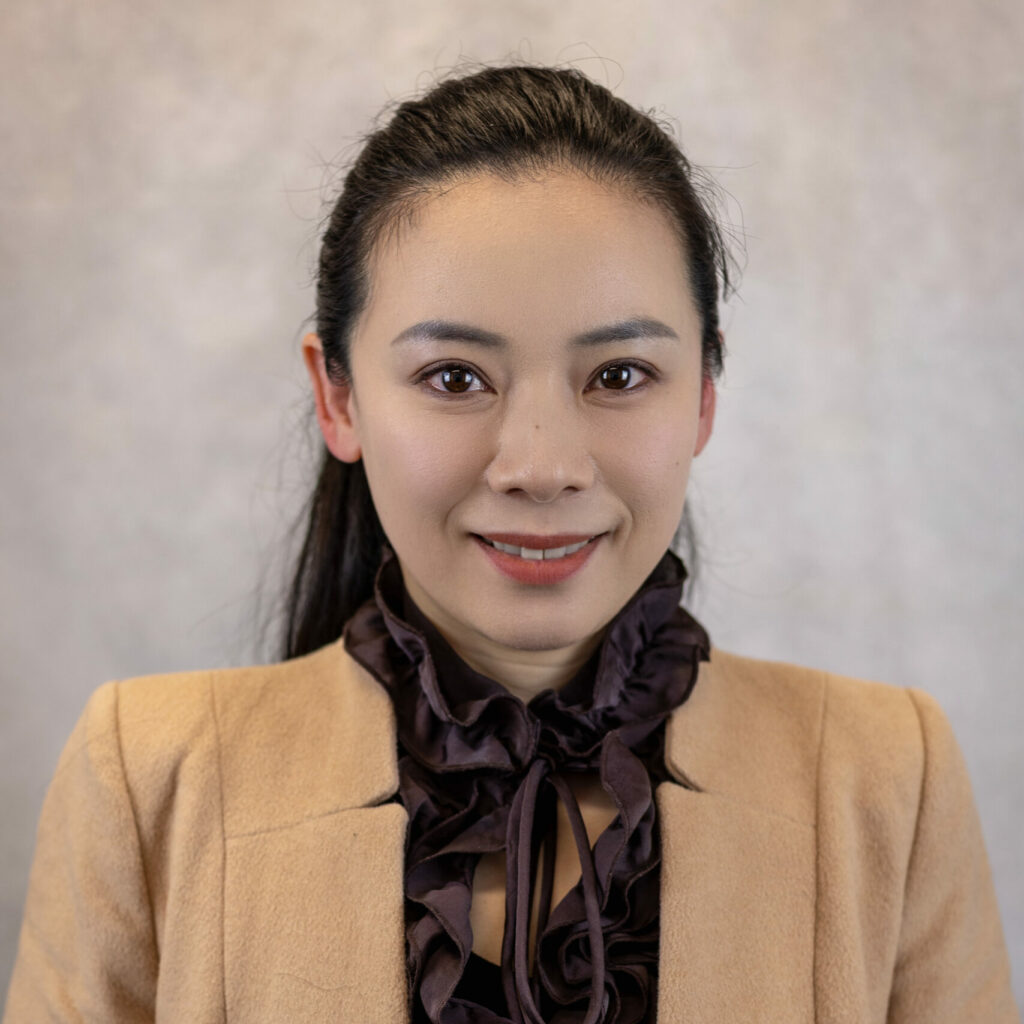 Dr Luo Li